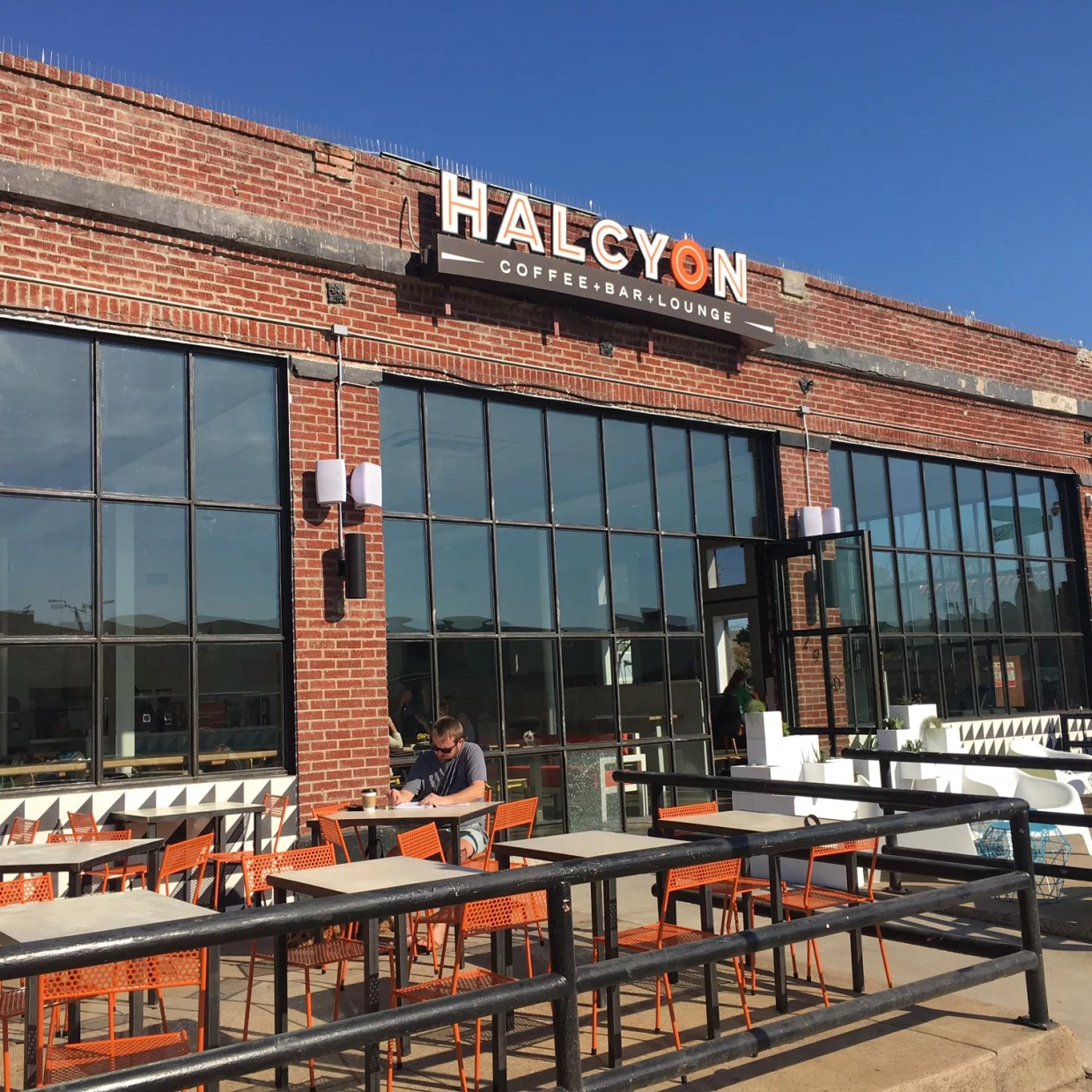 Halcyon Brings Greenville Avenue an All-in-One Coffee Shop, Cocktail Lounge and Brunch Spot