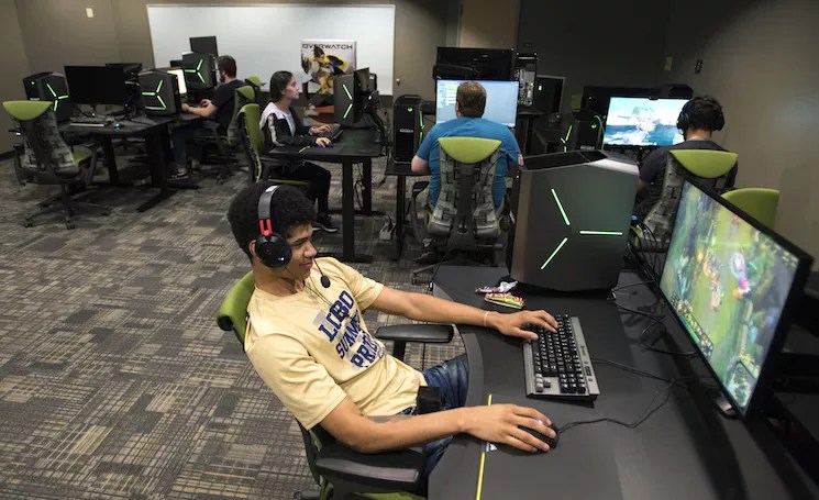 UNT Hops on the eSports Bandwagon with $200K Competitive Gaming Facility