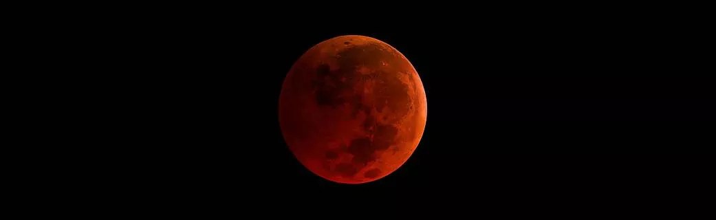 What Time Should Texans Get Up Wednesday Morning To See the Super Blue Blood Moon?