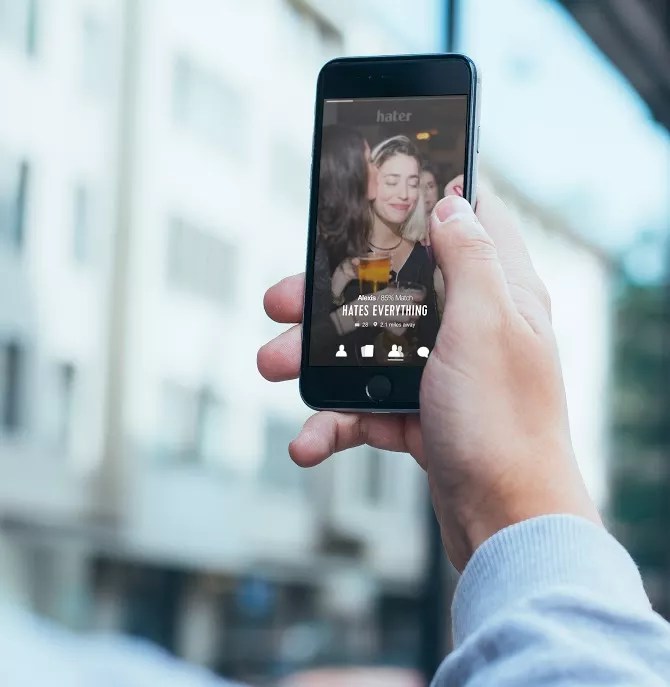 If You Wanna Get Laid in Dallas, Don’t Wear All-Natural Deodorant