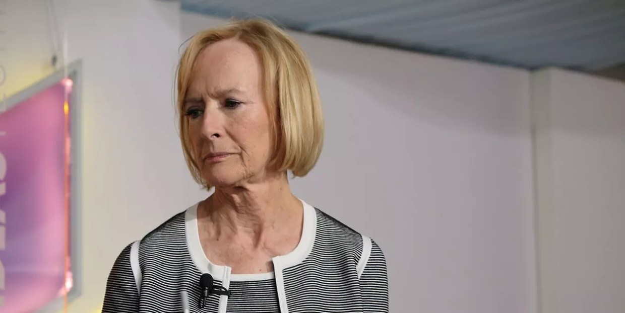 So. Smart People on PBS Sound So Dumb by Saying “So.”