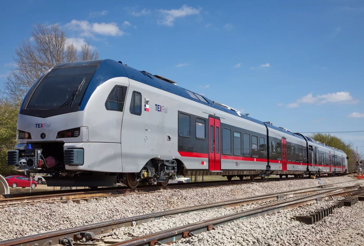 New Fort Worth-to-DFW Airport Train Stuck in Its Tracks