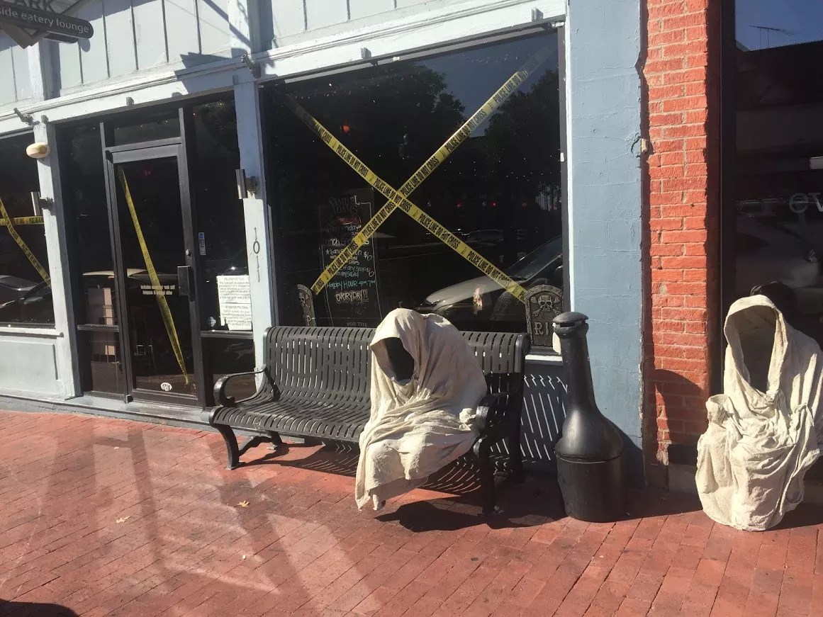 Some Freaky-Ass Phantoms Are Spooking Downtown Plano This Halloween Season