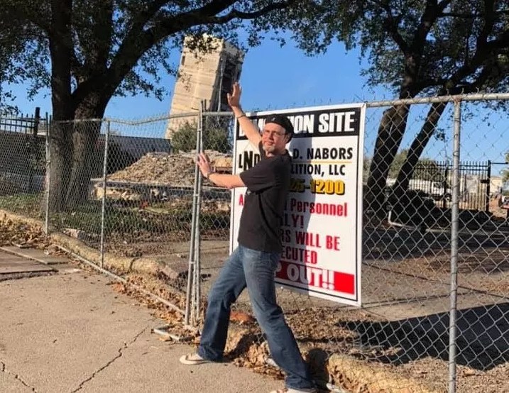 Responses to the ‘Leaning Tower of Dallas’ Meme Include Petition for World Heritage Site Status