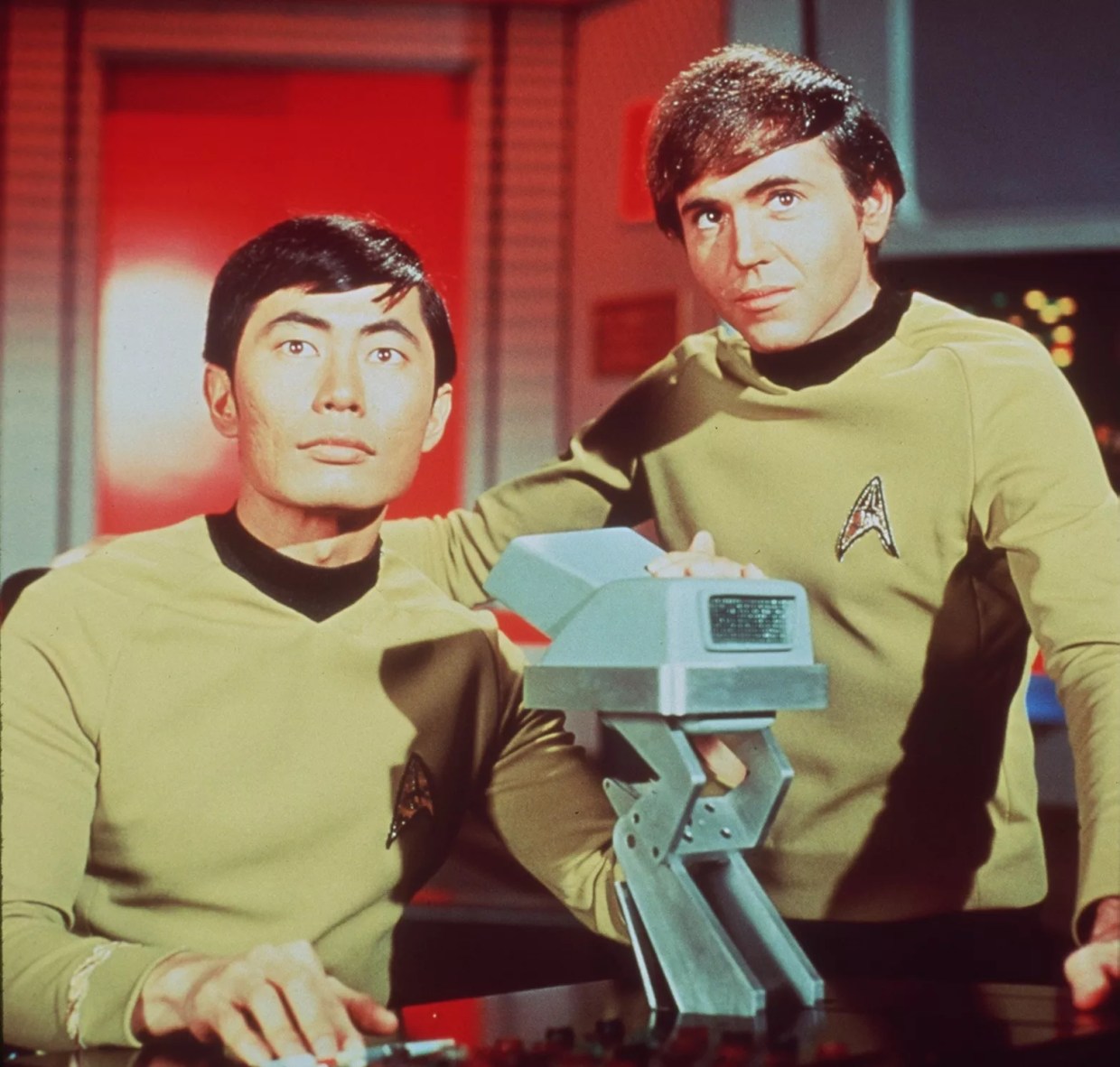 <i>Star Trek: Discovery</i> Beams Up Two New LGBTQ Characters