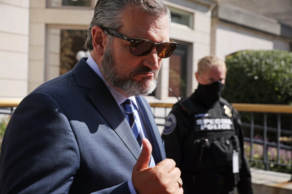 From Jenna Ryan to Delta-8: The <i>Observer</i>‘s Five Most Popular News Stories of 2021