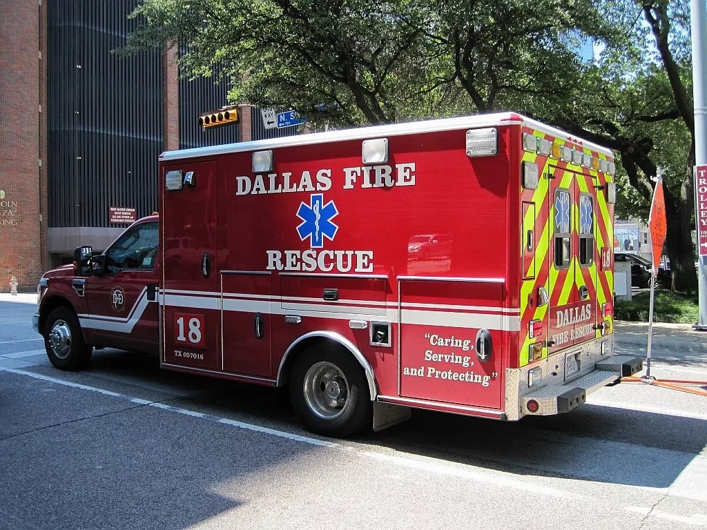 Lawsuit: Dallas Paramedic Kicked Detained Man in Face