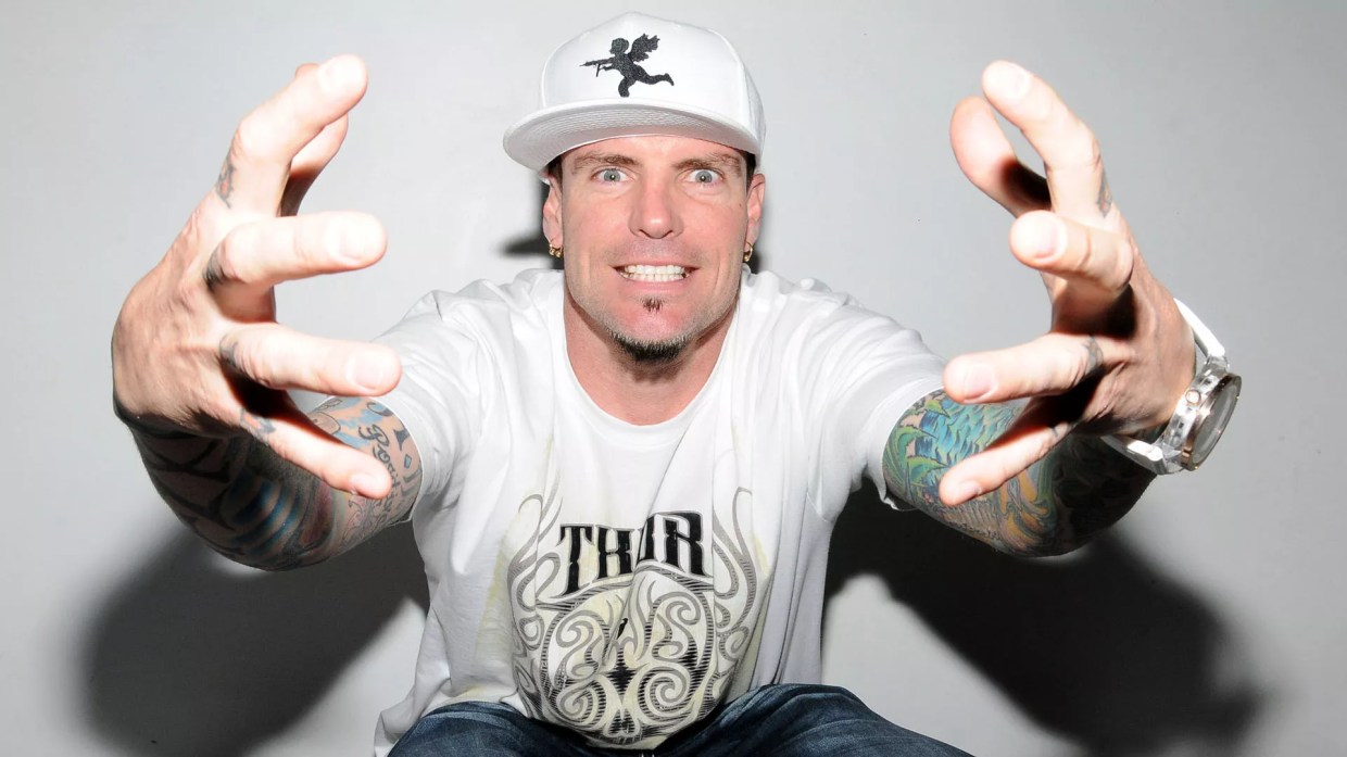 After Playing Mar-a-Lago, Vanilla Ice Is Part of the Culture War