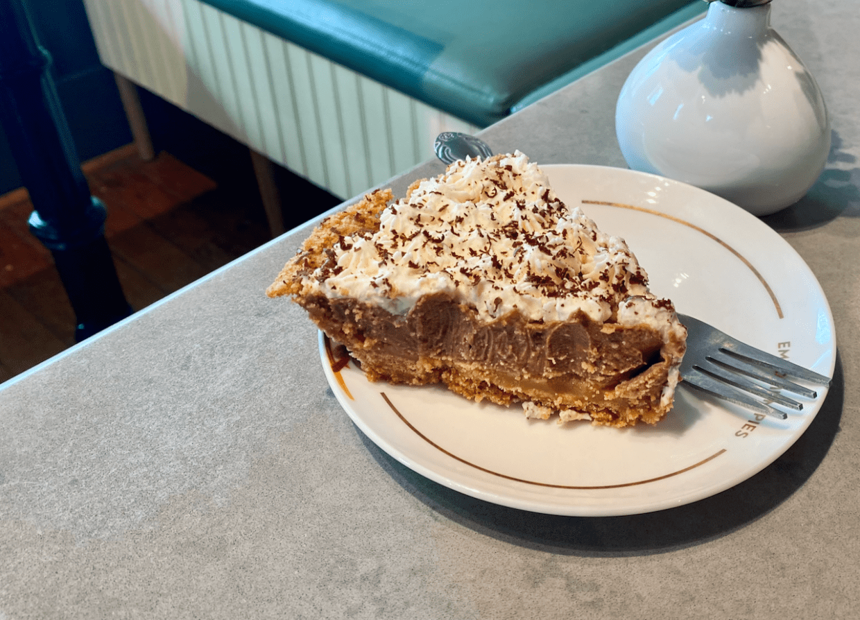 We Try Emporium Pie’s Homage to the Bishop Arts District, the Bonnie and Pie’d