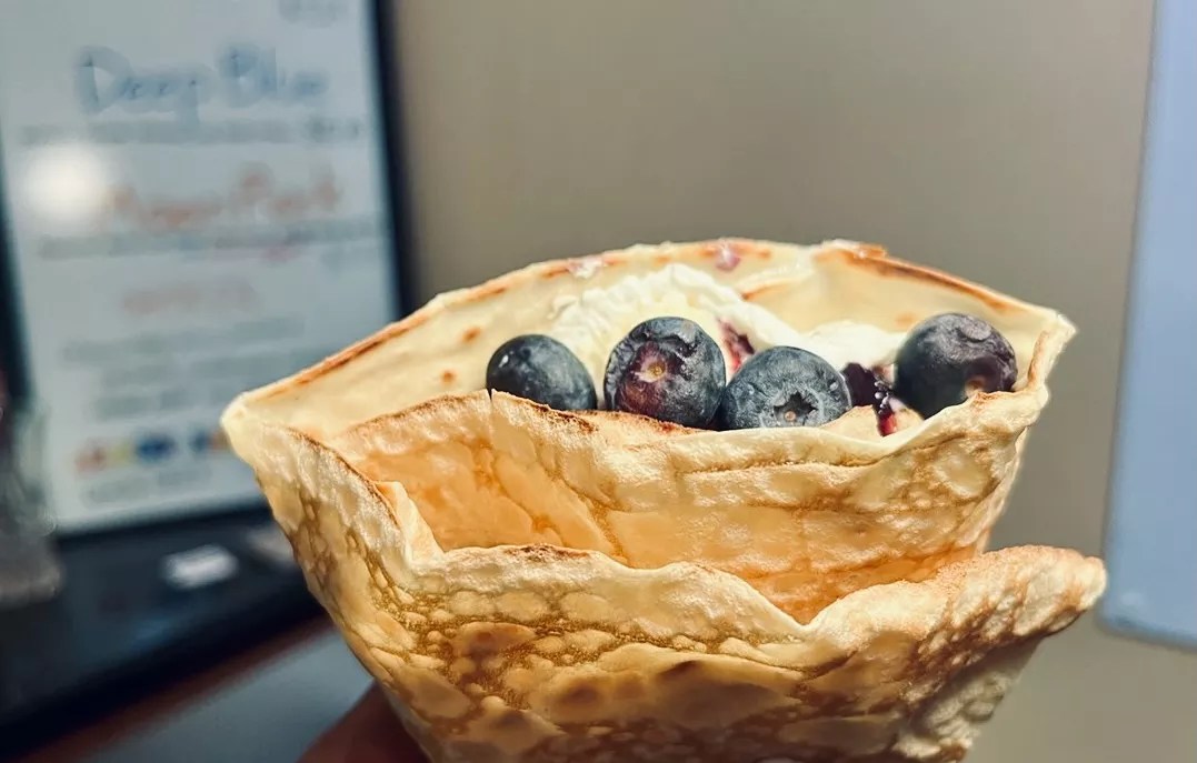 fruit crepe at crepes for u