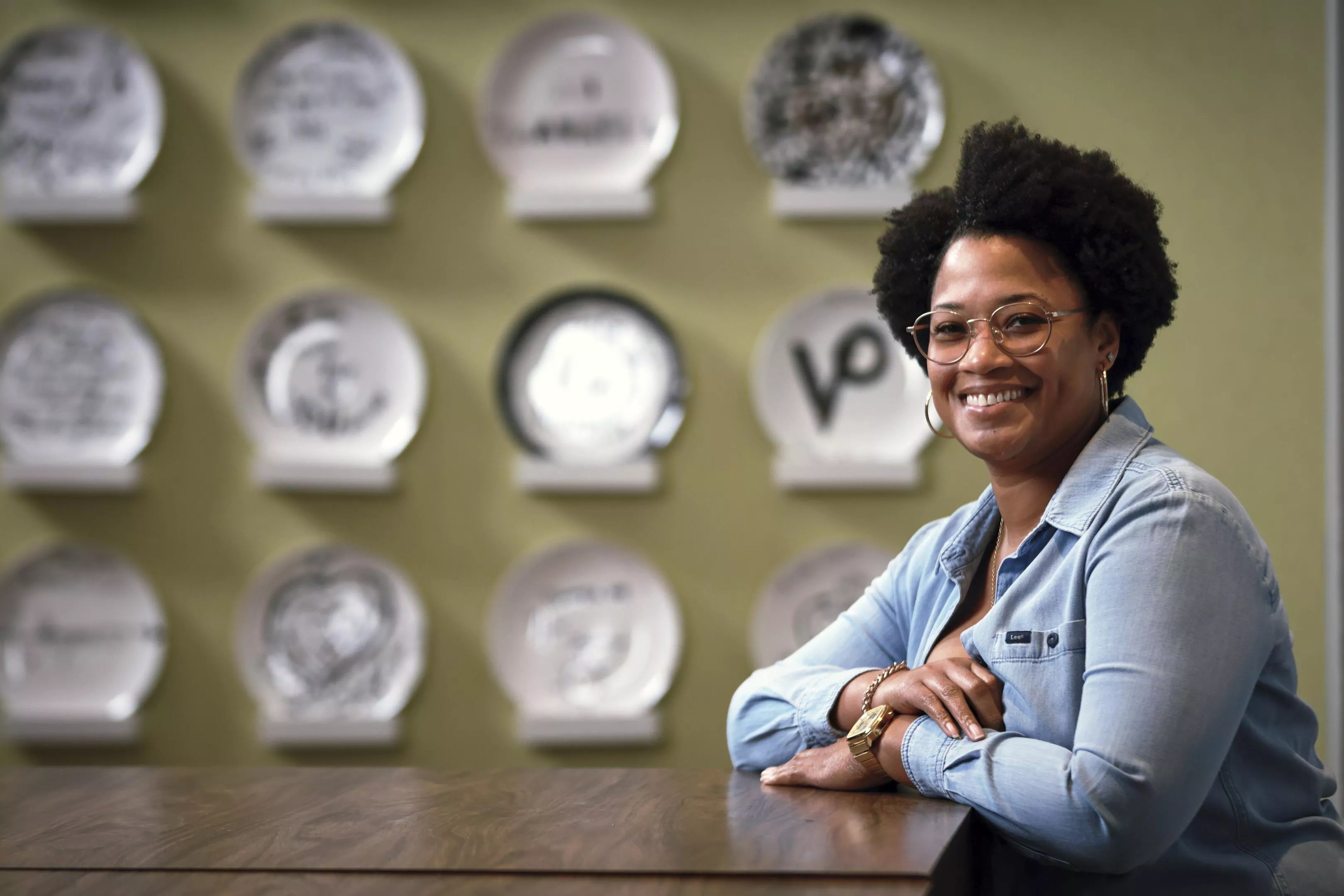 La Bell, a radio host on 91.7 KXT, is the new host of the Sunday Supper Concert series, formerly hosted by Eric Nadel.