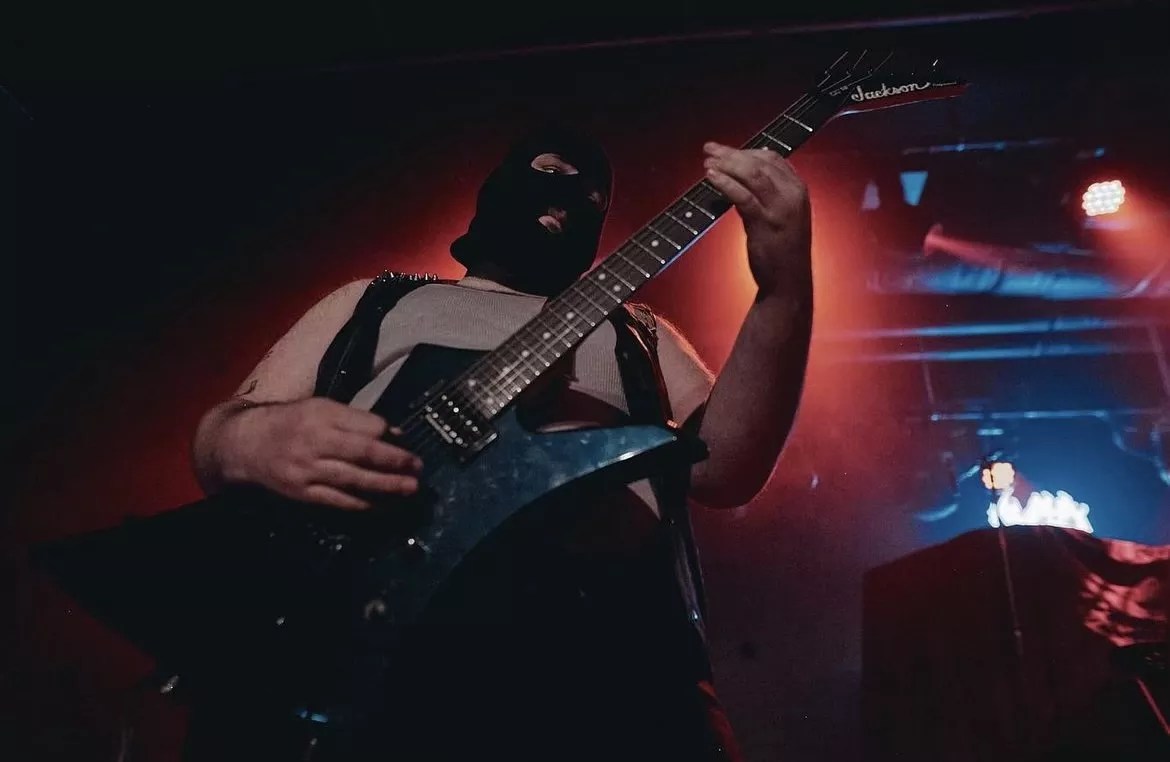 200 Stab Wounds guitarist