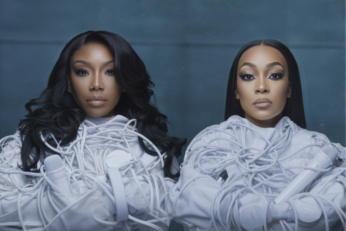 Photo of two singers