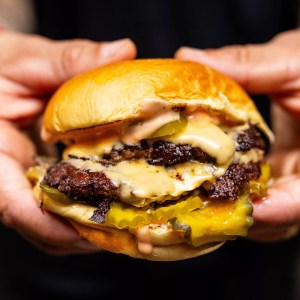 How to Score Free and Cheap Food Today for National Cheeseburger Day