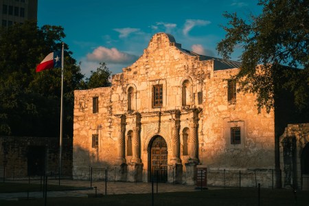 Students Can't Forget the Alamo Even If They Tried With New Texas-Centric Curriculum